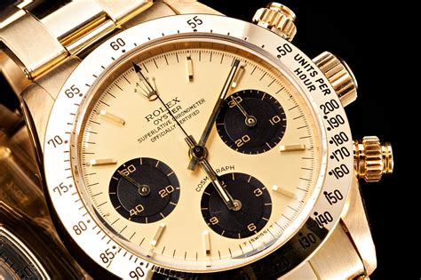 Vintage of the Week: Gold Rolex Cosmograph Daytona, Ref. 6265